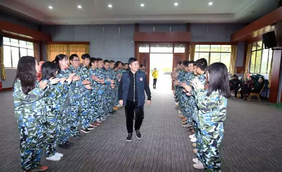 團(tuán)建活動(dòng) | 凝心聚力，我們是一家人！